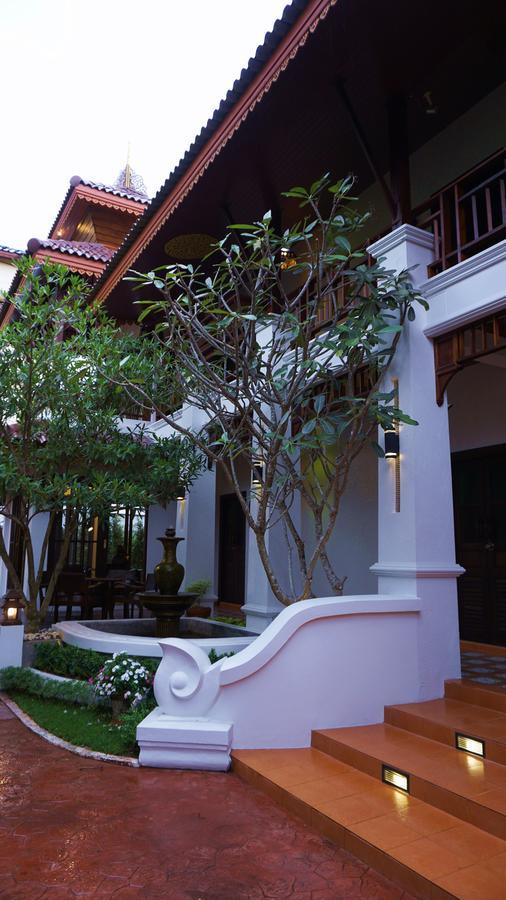 Отель I Lanna House Чиангмай Экстерьер фото
