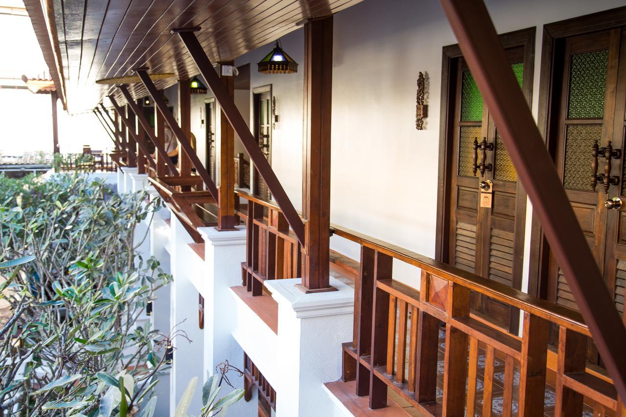 Отель I Lanna House Чиангмай Экстерьер фото