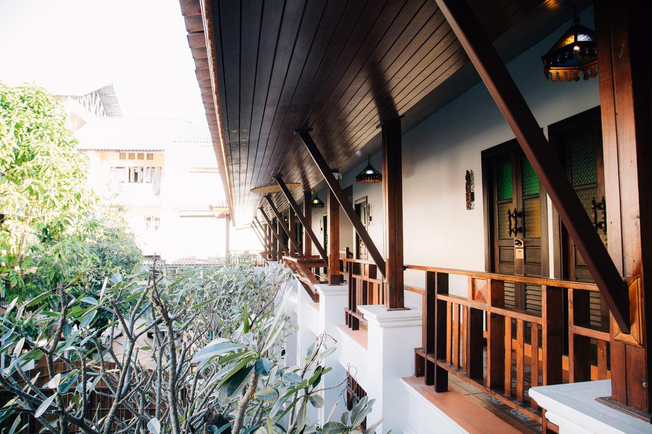 Отель I Lanna House Чиангмай Экстерьер фото